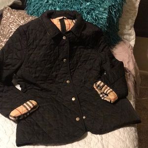 Burberry women's black quilted jacket. Size M.